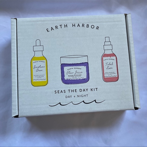 Earth Harbor Naturals Seas The Day Kit - Picture 1 of 10